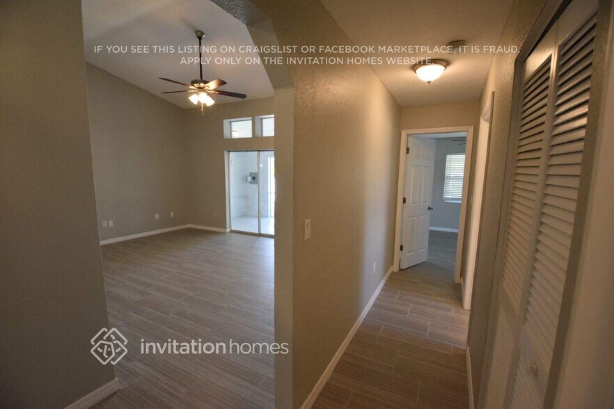 Building Photo - 1187 Desmond St