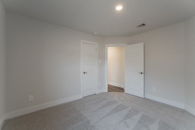 Building Photo - 10289 S Goshawk Trl