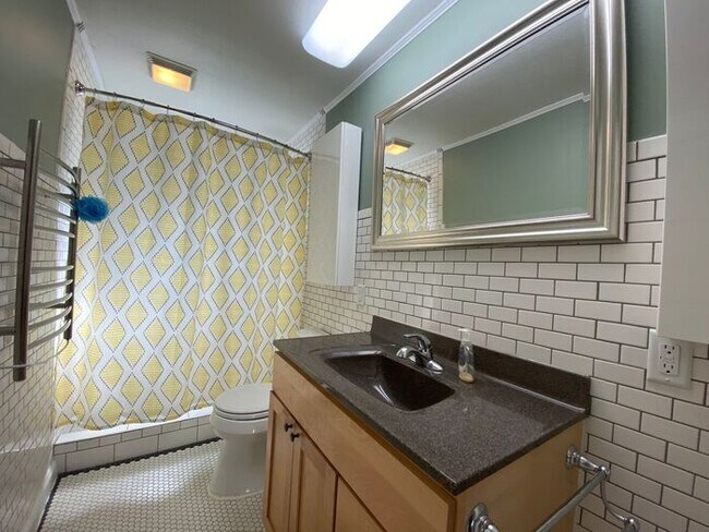 Building Photo - $2,200 | 3 Bedroom, 2.5 Bathroom House | No Pets | Available for a January 7th, 2026 Move In!