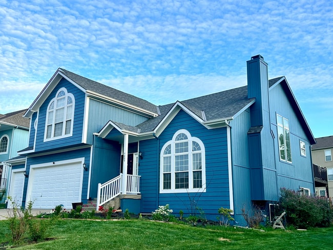 Building Photo - 7889 W 155th Pl