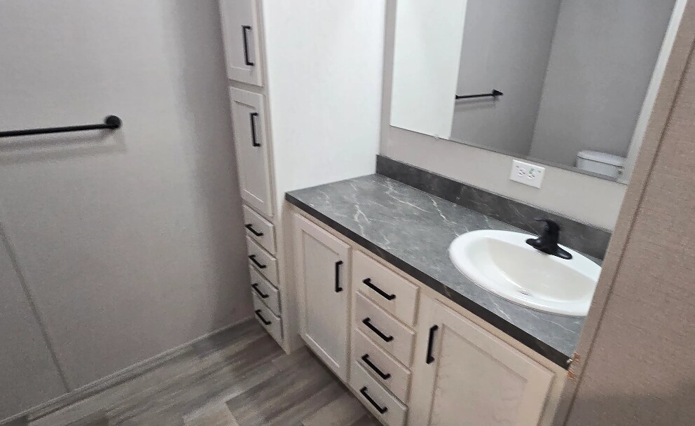 Building Photo - 49477 Au Lac Dr E