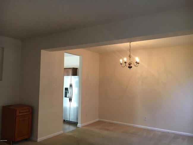 Building Photo - 4314 Canby Dr