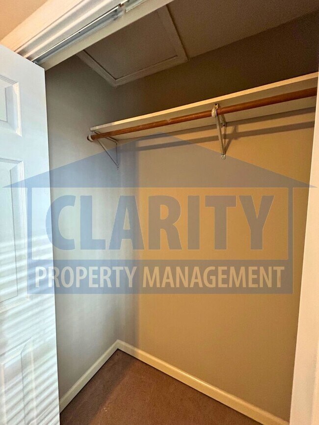 Building Photo - 1297-1299 Robin Hood Drive NW