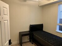 Building Photo - 660 Greg Thatch Cir