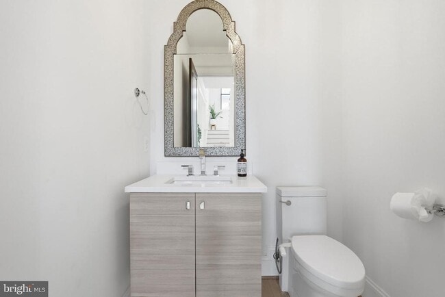 Building Photo - 2504 12th St N