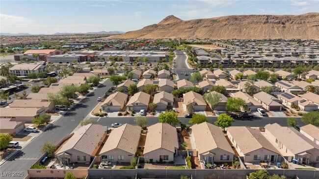 Building Photo - 9590 Bandera Creek Ave