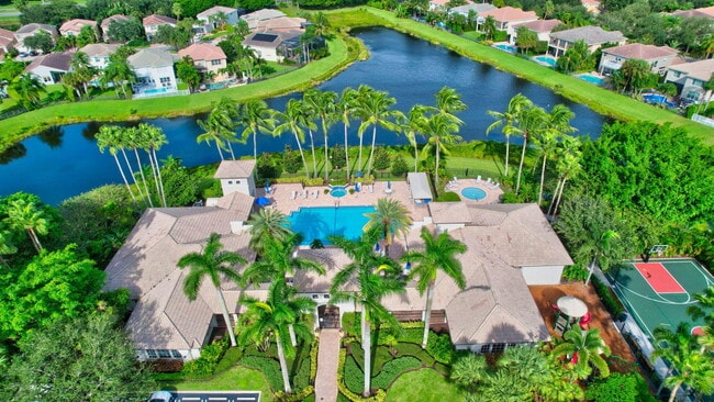 Building Photo - 9511 Savona Winds Dr