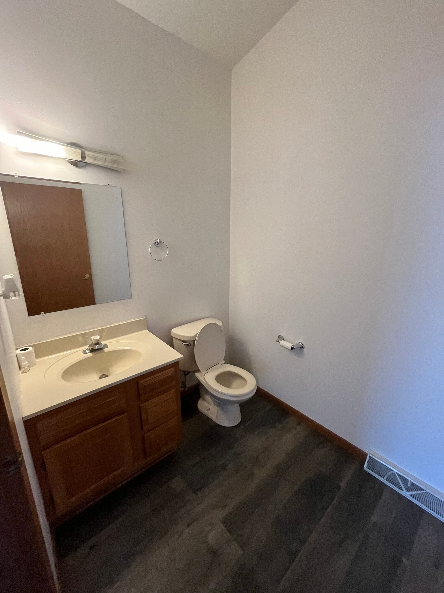 Half bath upstairs near kitchen - 1429 Franklin St