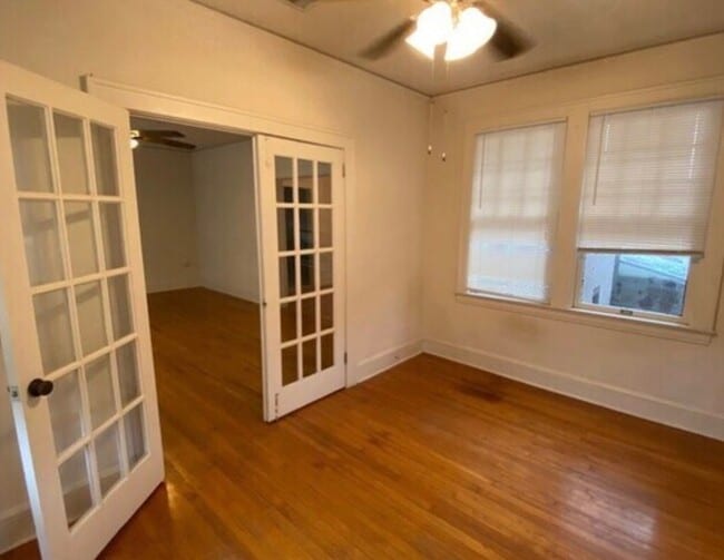 Building Photo - 2839 St Johns Ave