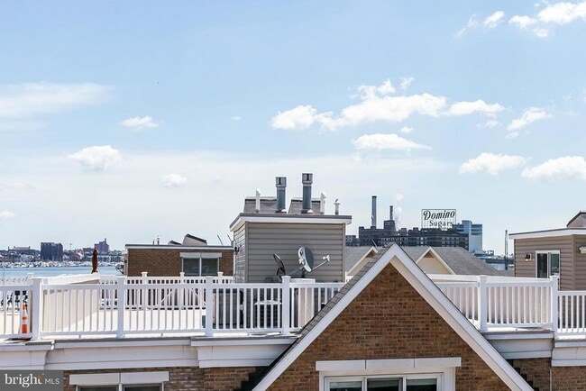 Building Photo - 1236 Harbor Island Walk