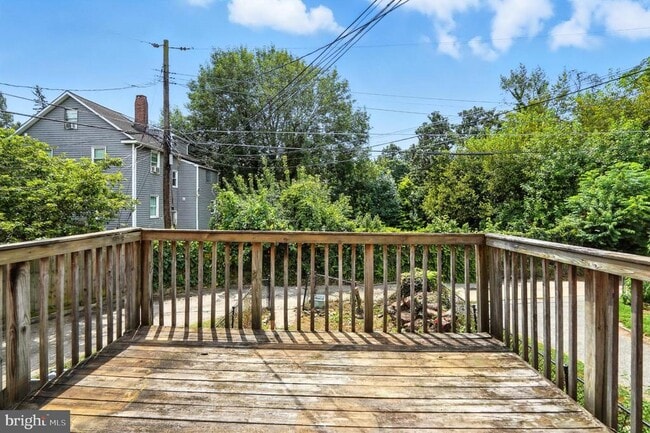 Building Photo - 4 N Belle Grove Rd