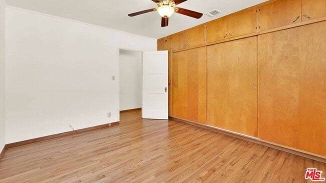 Building Photo - 624 15th St