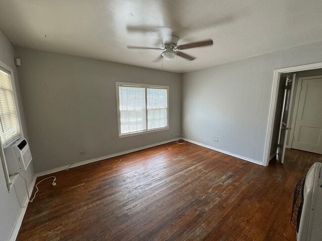 Building Photo - 3624 N 23rd St