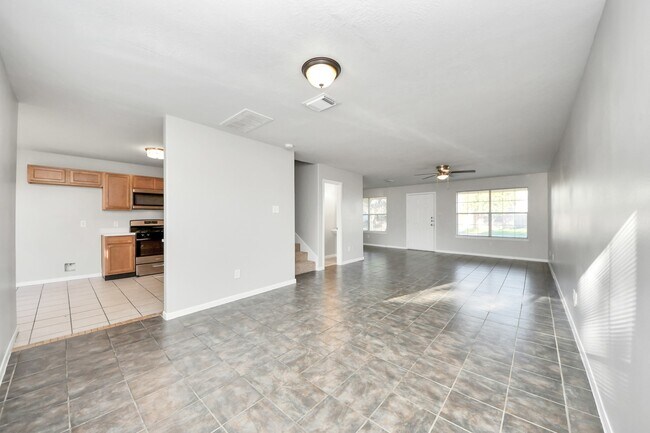 Building Photo - 6446 Mountain Pines Ln