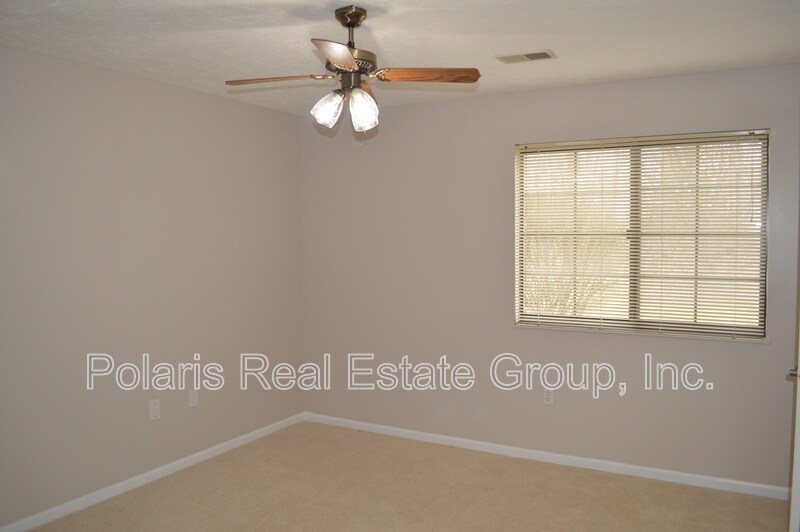 Building Photo - 11750 Glenbrook Ct