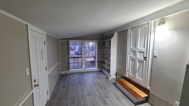 Building Photo - 2242 Lawson Way