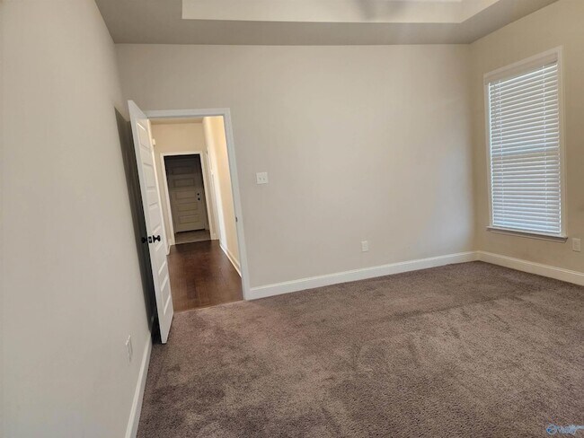 Building Photo - 26333 Kennesaw Blf Dr