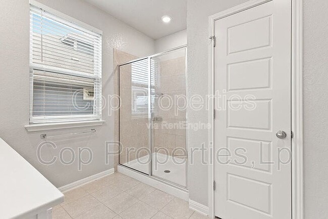 Building Photo - 11627 Troubadour Trl