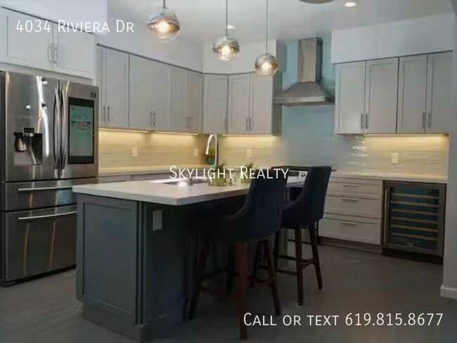 Building Photo - 4034 Riviera Dr