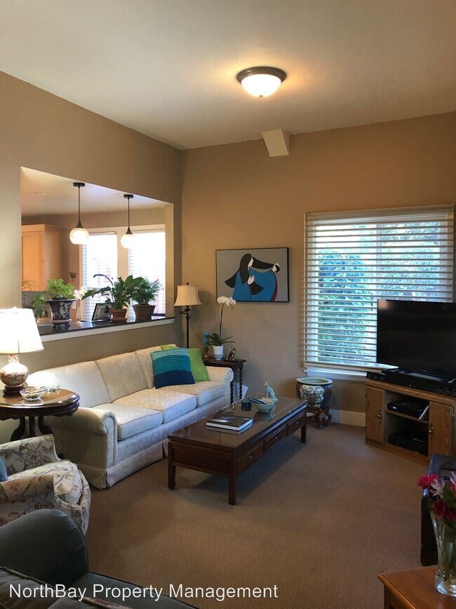 Building Photo - 3 br, 2 bath House - 1160 Gravenstein Hwy N