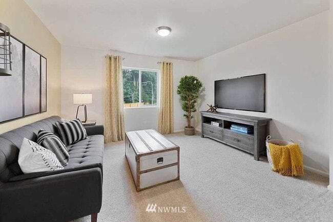 Building Photo - 1022 91st Ave SE