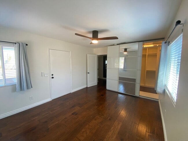 Building Photo - Beautiful La Mesa Single Family Home! Gourmet Kitchen! Large Enclosed Backyard!