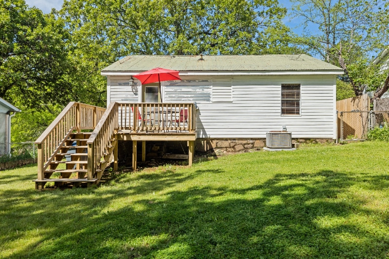 Building Photo - 5008 Parker St