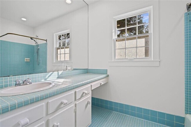 Building Photo - 3521 W Stillwood Ln