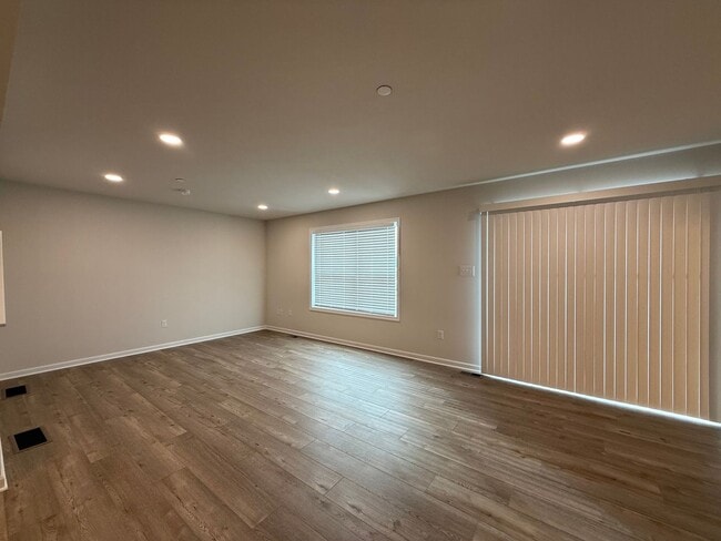 Building Photo - New Construction 3-Bedroom Townhome!