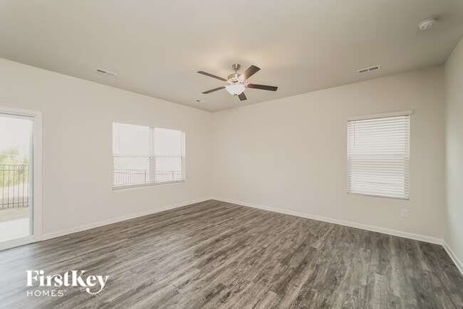 Building Photo - 5431 Cobblestone Glen Dr