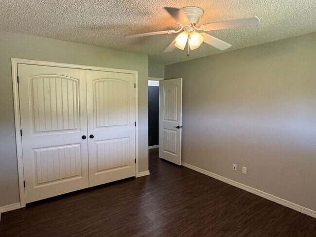 Building Photo - Available July 2025! 4-Bedroom, 2-Bathroom...