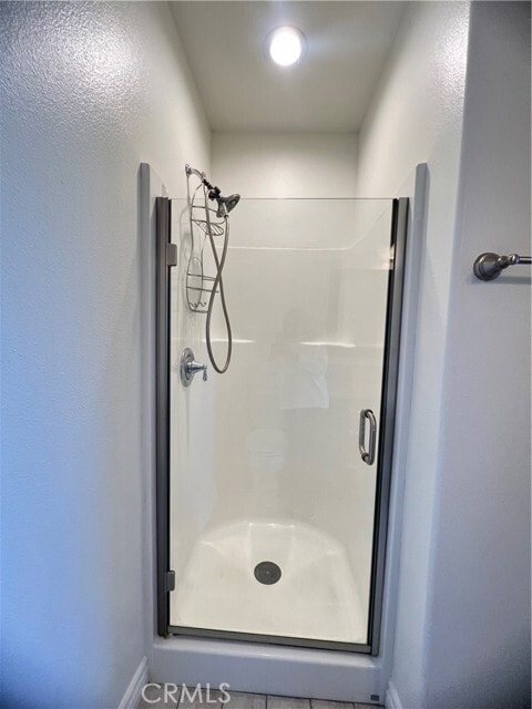 Building Photo - 10805 Pine St