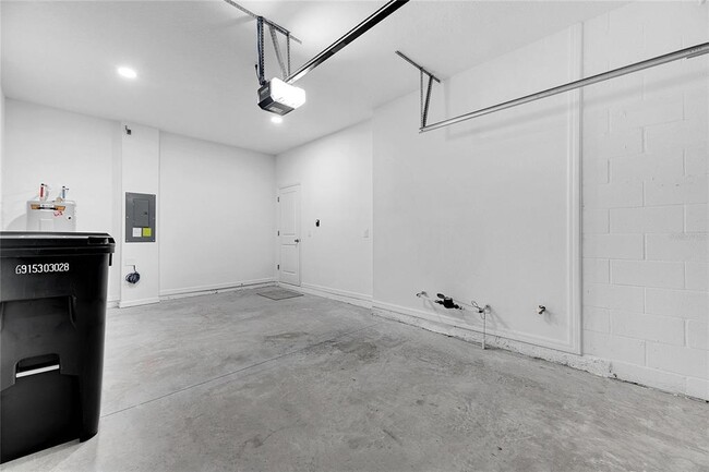 Building Photo - 10823 Quickwater Ct