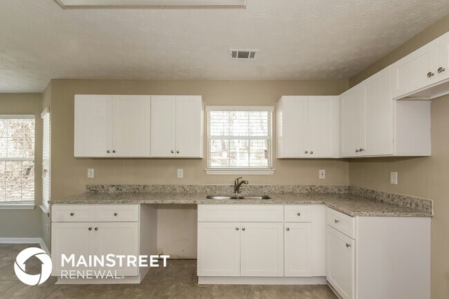 Building Photo - 5510 Perching Pl