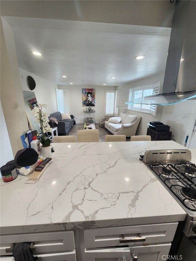 Building Photo - 111 19th St