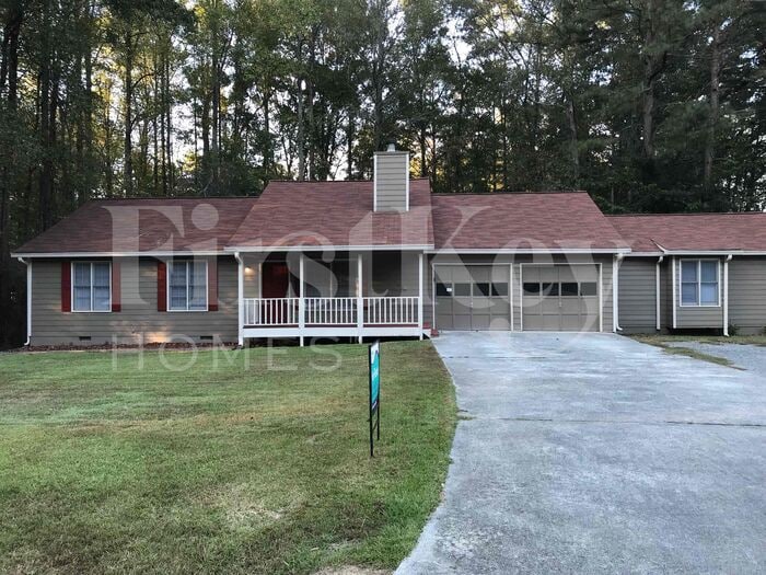 Primary Photo - 3352 Gus Robinson Rd