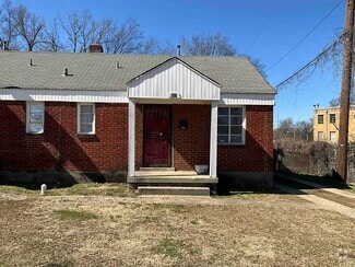 Building Photo - 907 PEARCE St