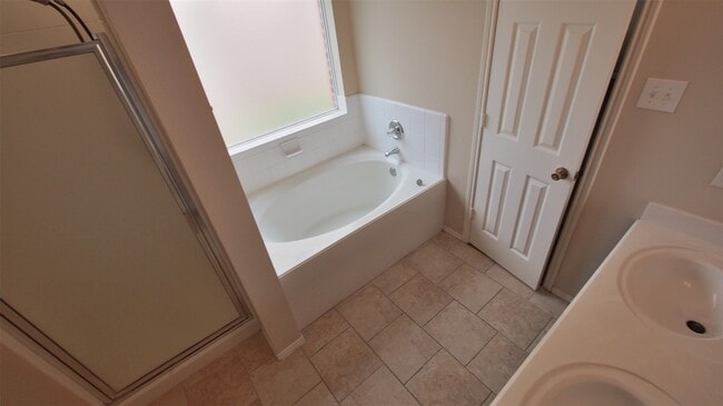 Building Photo - 21211 Bridge Springs Ln