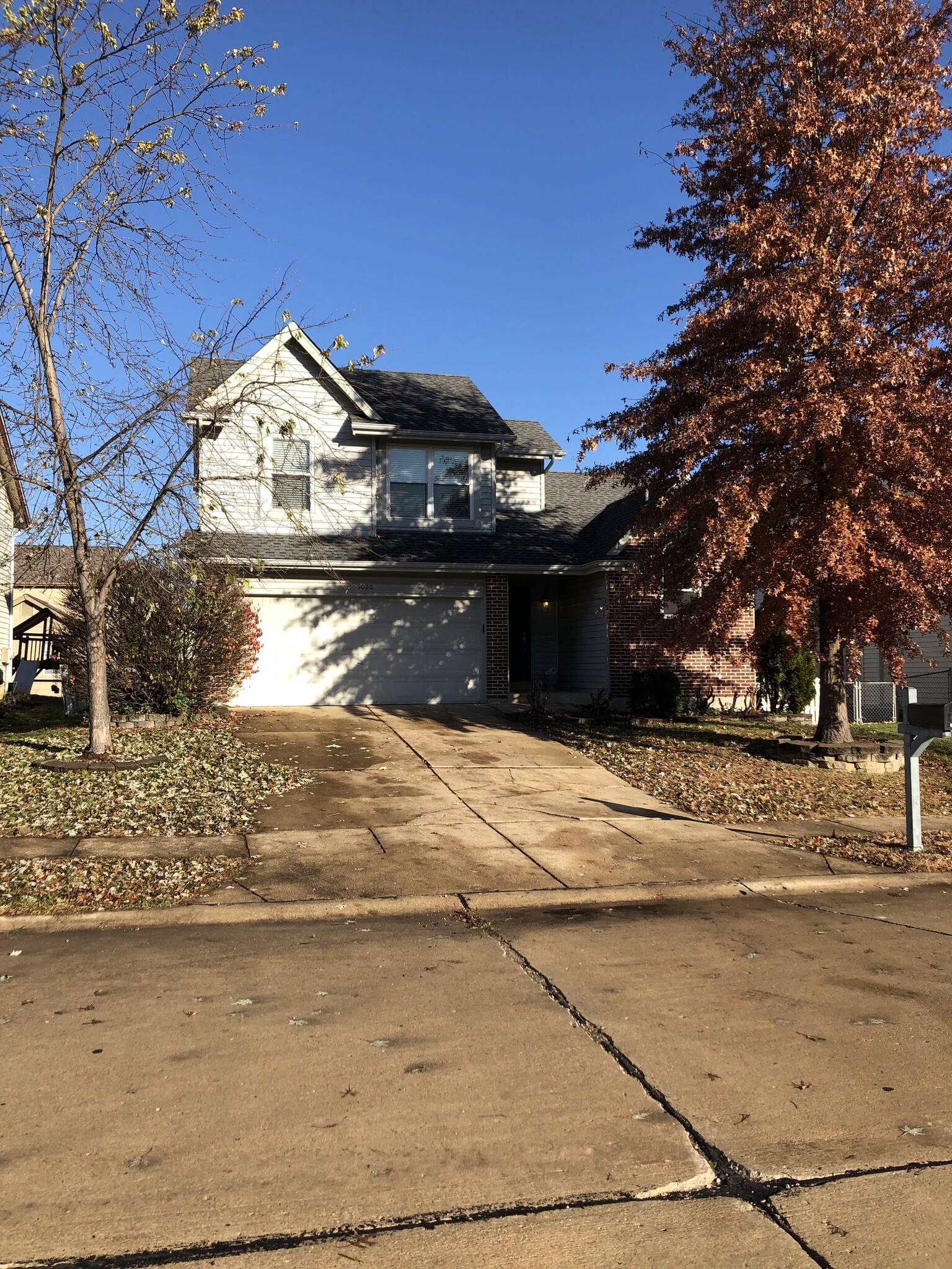 Beautiful 3 bedroom 2 bath - 5020 Brittany Downs Dr