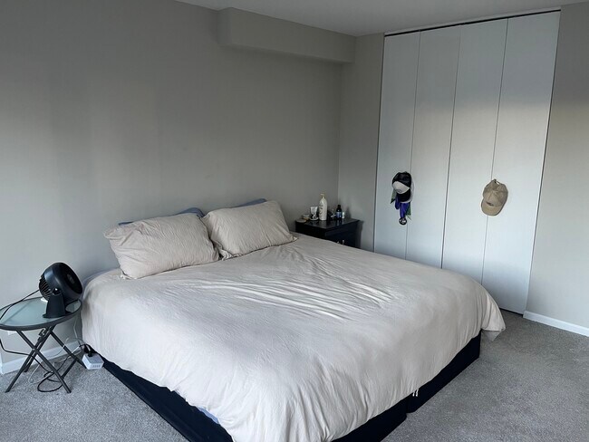 Building Photo - 440 N Wabash Ave