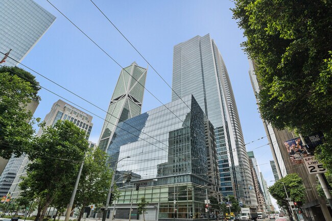 Building Photo - 301 Mission St