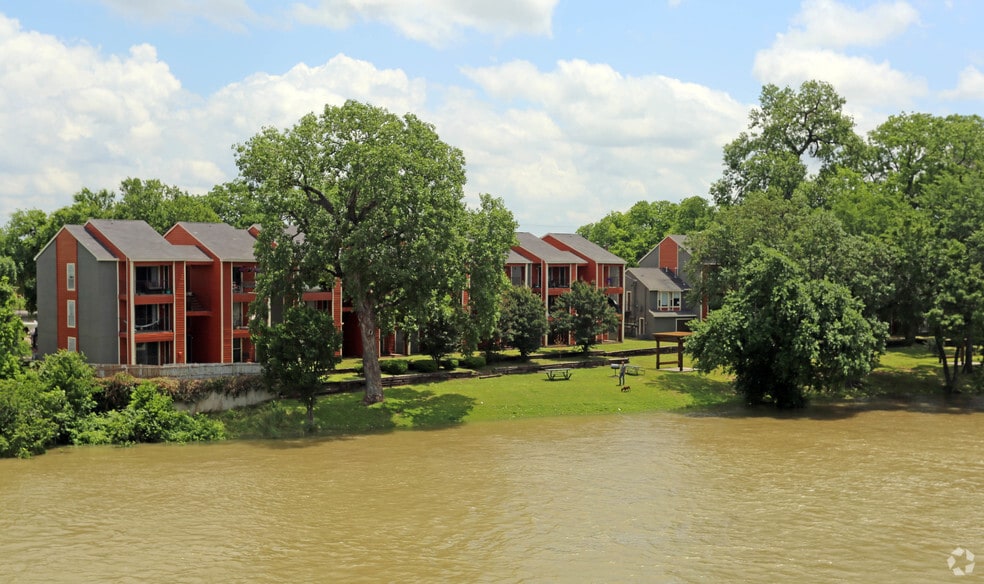 Brazos Park Apartments - Waco, TX | Apartment Finder
