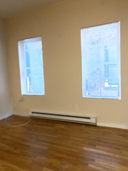 Building Photo - 896 Huntington Ave