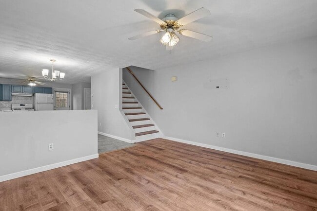 Building Photo - 95 Blanding Ave