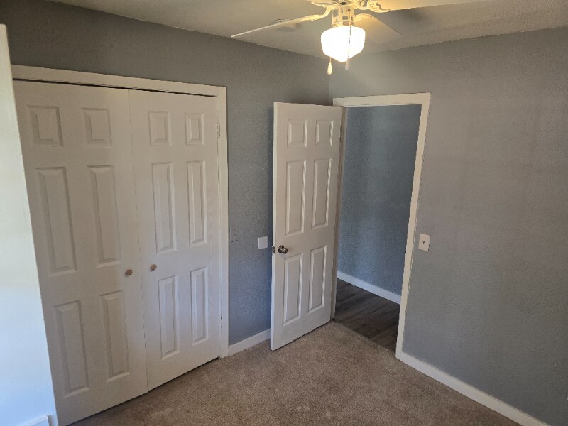 Building Photo - 666 FM356