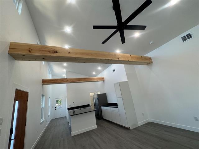 Building Photo - 2806 Beechwood St