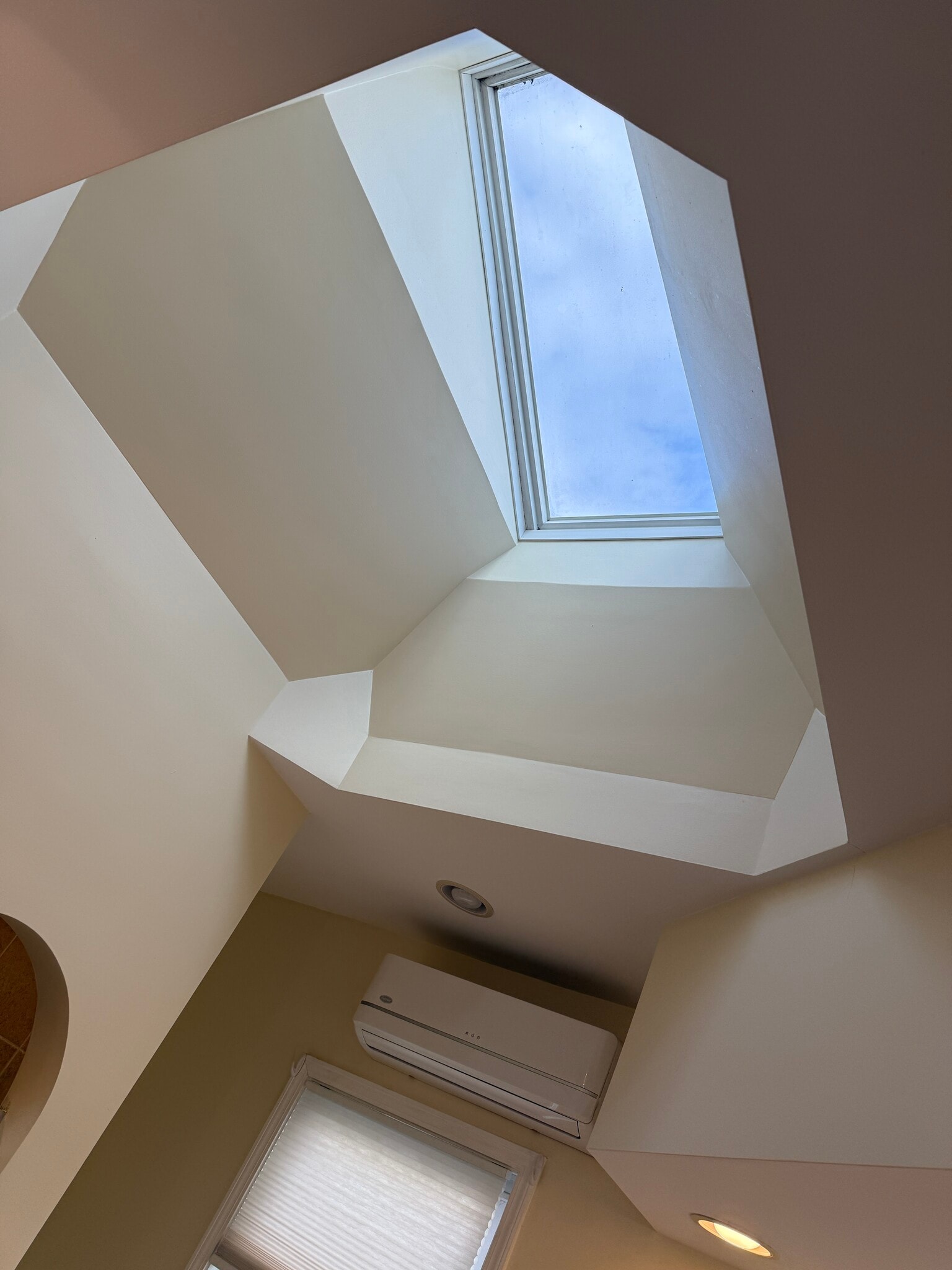 Building Photo - 316 Ella St