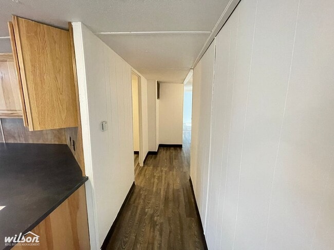 Building Photo - Spacious 4-Bedroom Home in Mabton, WA – Pet Friendly!