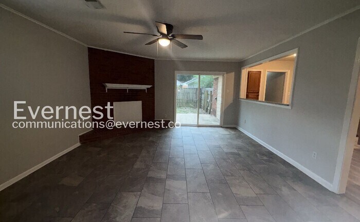 Building Photo - 8474 Charleston Dr