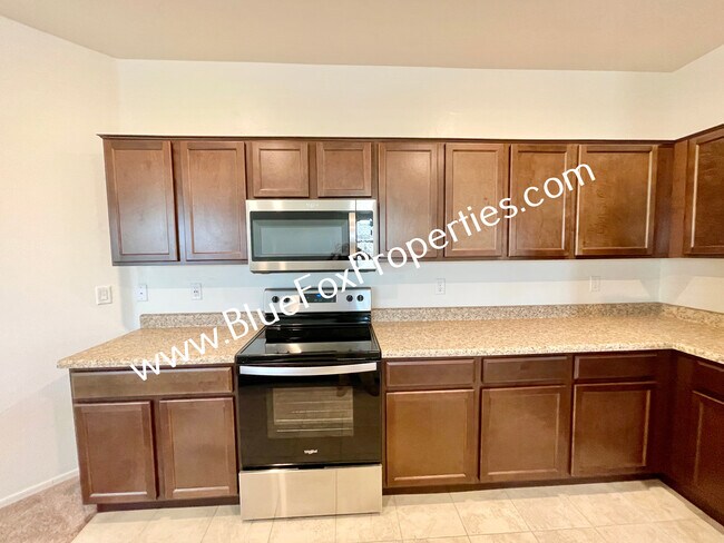 Building Photo - 10623 W Harrigan Dr